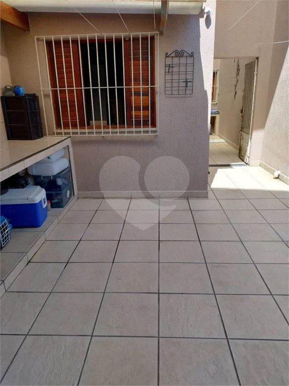 Sobrado à venda com 3 quartos, sendo 1 suíte,  em Tremembé, São Paulo, SP