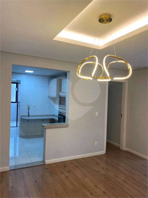 Apartamento para alugar com 3 quartos, sendo 1 suíte, em Vista Alegre, Vinhedo, SP