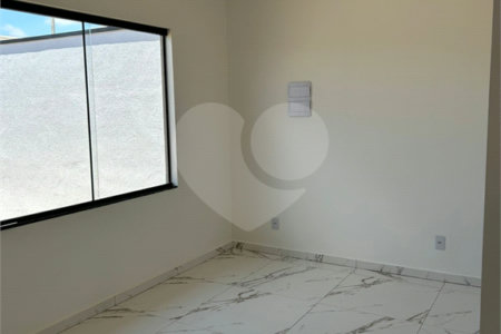 Casa à venda com 2 quartos, sendo 1 suíte, em Residencial Antares, Taubaté, SP