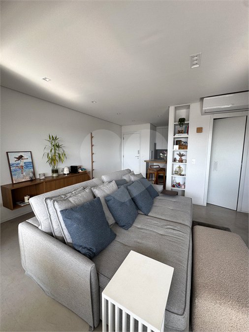 Apartamento à venda com 2 suítes em Jardim das Acácias, São Paulo, SP