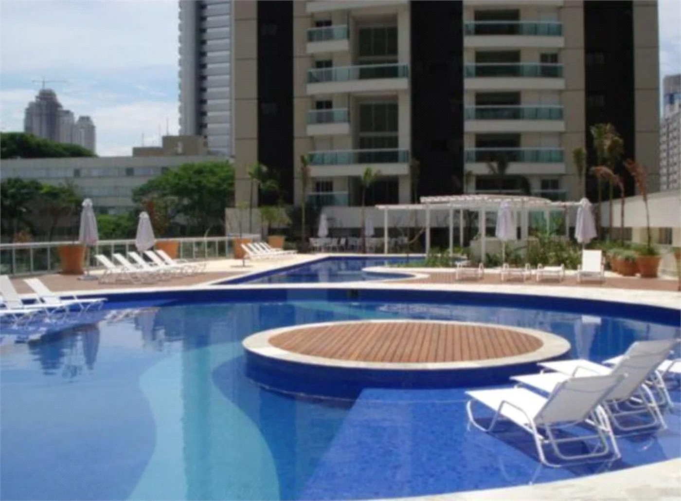 Apartamento à venda com 3 quartos, sendo 2 suítes, em Cidade Monções, São Paulo, SP