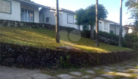 Chácara à venda com 4 quartos em Mato Dentro, Mairiporã, SP