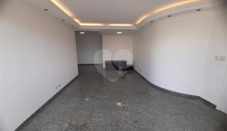 Apartamento à venda com 3 quartos, sendo 1 suíte,  em Santana, São Paulo, SP