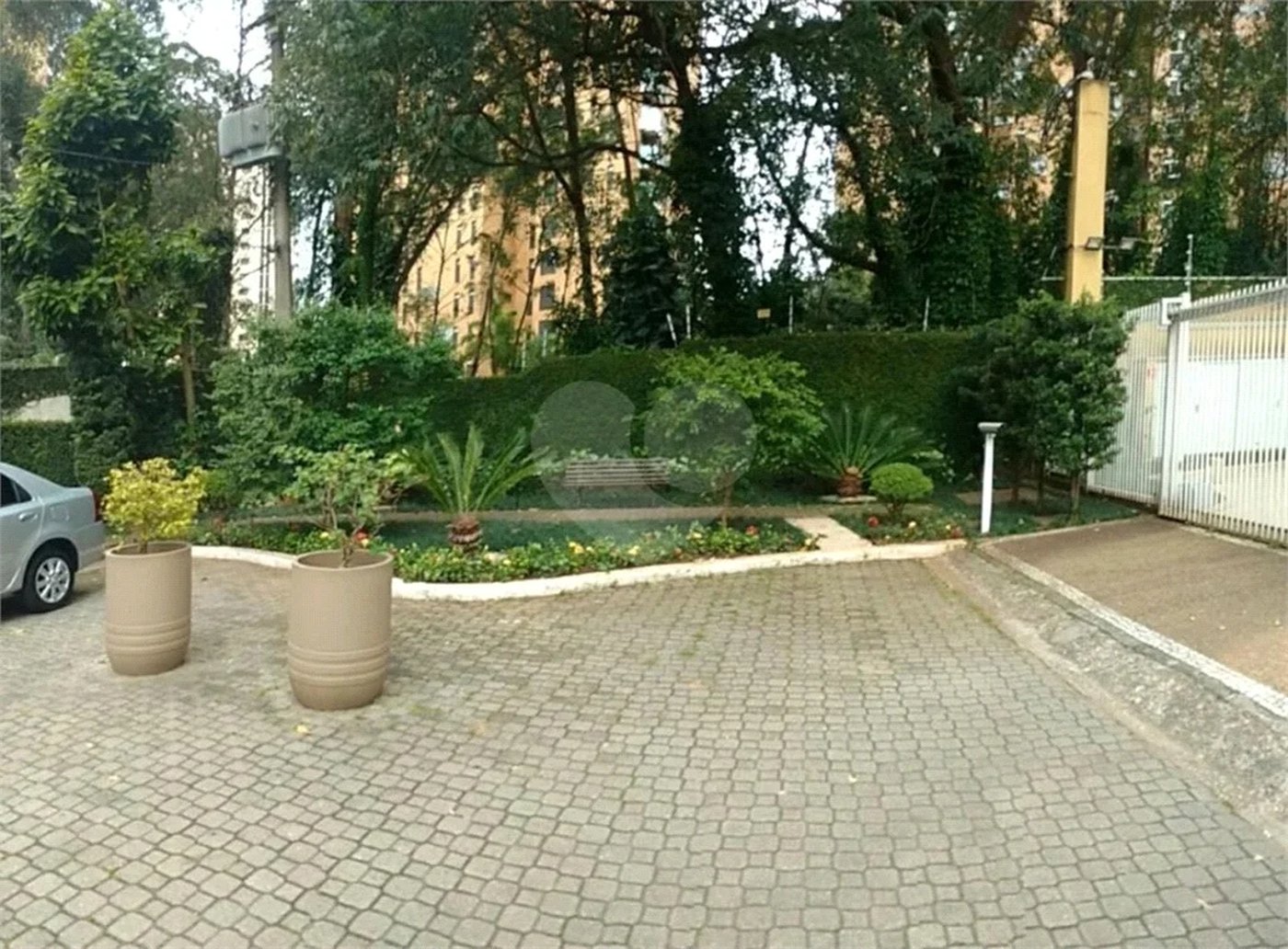 Duplex à venda com 3 quartos, sendo 1 suíte, em Vila Andrade, São Paulo, SP