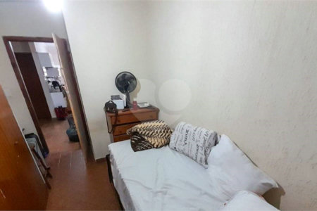 Sobrado à venda com 4 quartos em Vila Firmiano Pinto, São Paulo, SP