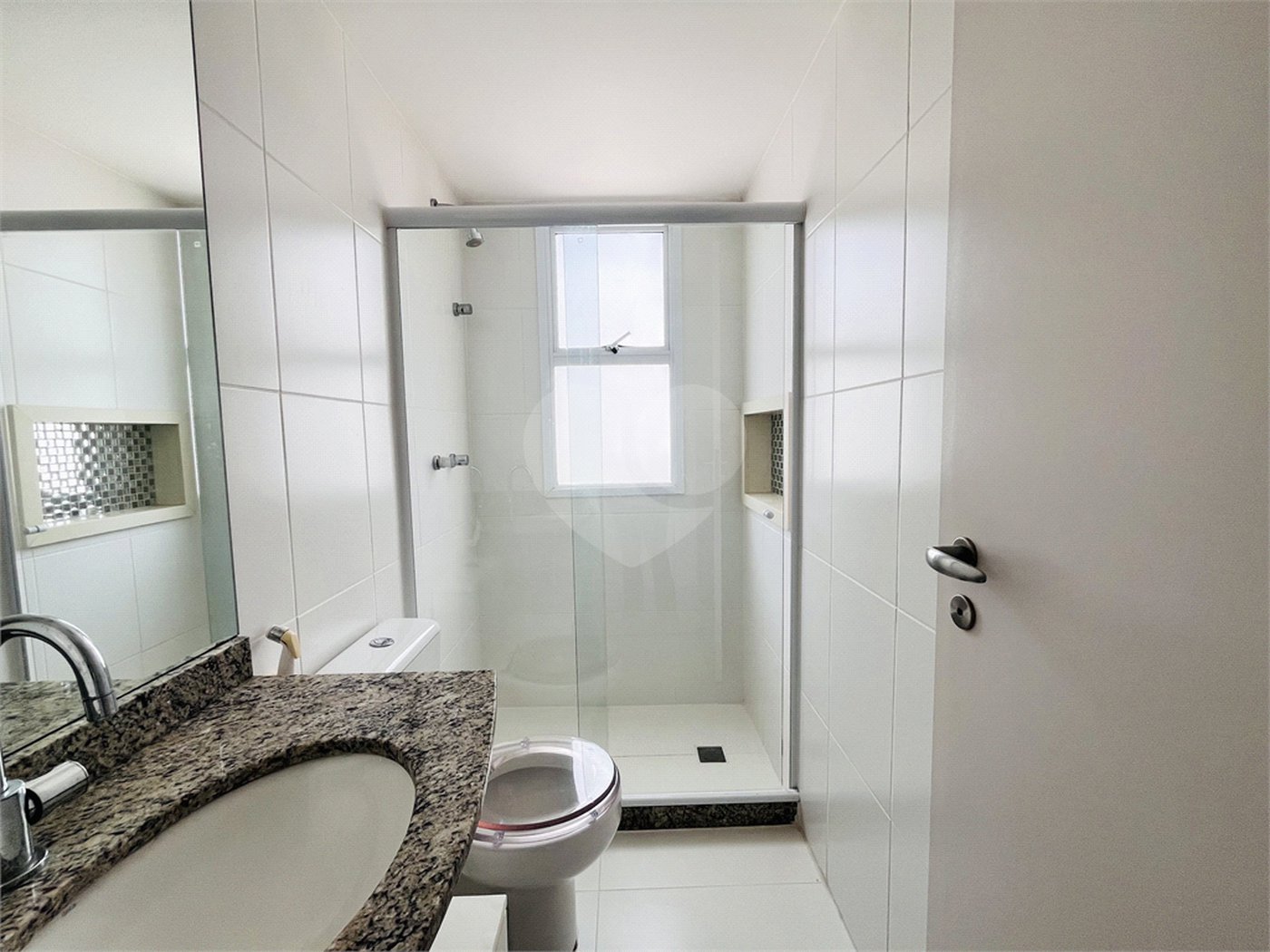 Cobertura à venda com 3 quartos, sendo 2 suítes, em Recreio dos Bandeirantes, Rio de Janeiro, RJ