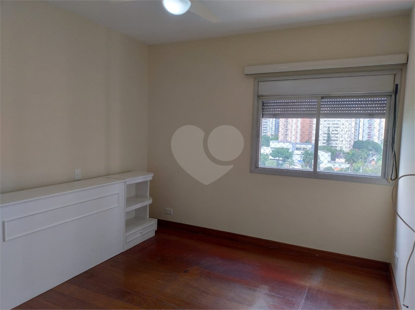 Apartamento para alugar com 3 suítes em Campo Belo, São Paulo, SP