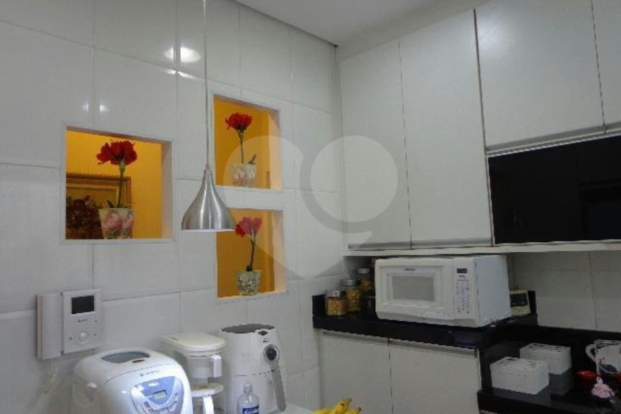 Casa Térrea à venda com 3 suítes em Jardim Franca, São Paulo, SP