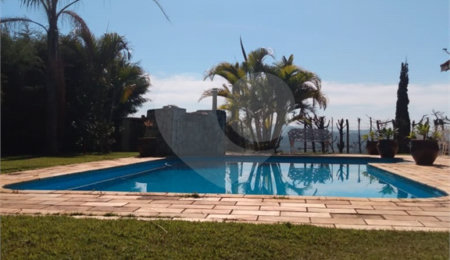 Casa à venda com 1 quarto no Centro, Bom Jesus dos Perdões, SP