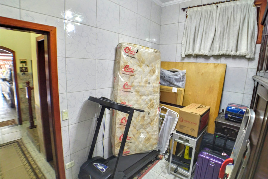 Sobrado à venda com 4 quartos, sendo 3 suítes, em Parada Inglesa, São Paulo, SP