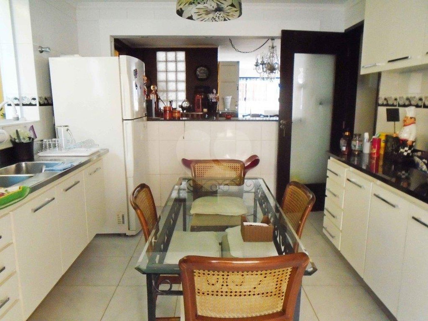 Casa à venda com 5 quartos, sendo 2 suítes, em Jardim Prudência, São Paulo, SP