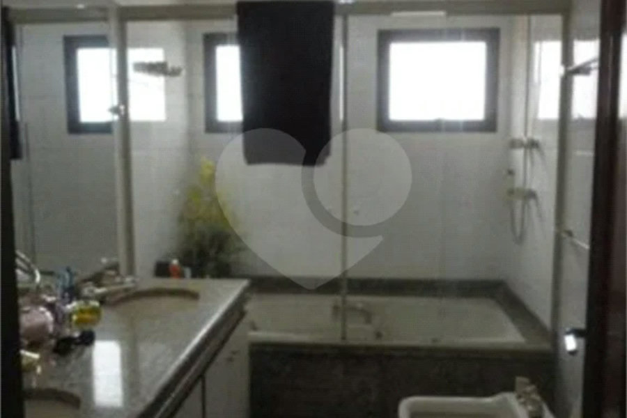 Vende-se lindo apartamento no Tatuapé