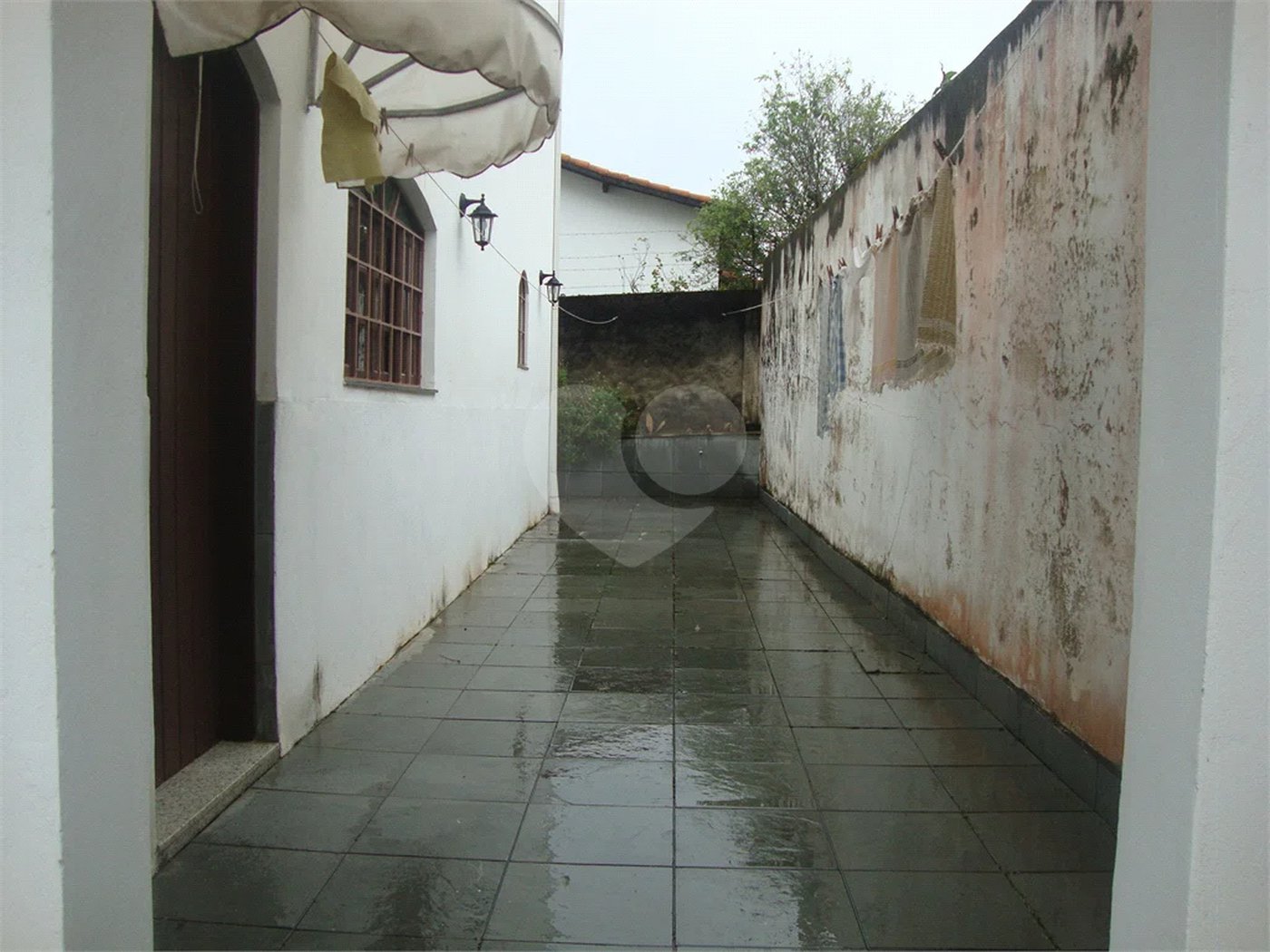 Chácara à venda com 5 quartos, sendo 2 suítes, em Jardim Arujá, Arujá, SP