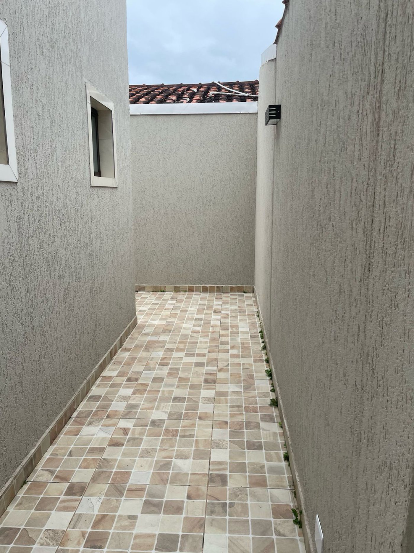 ✨ Sobrado em Condomínio com Piscina – Jardim Real | Praia Grande ✨