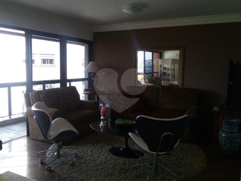 Apartamento à venda com 4 suítes em Jardim Leonor, São Paulo, SP