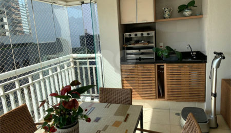 Apartamento à venda com 4 quartos, sendo 3 suítes, em Chácara Santo Antônio (zona Sul), São Paulo, SP