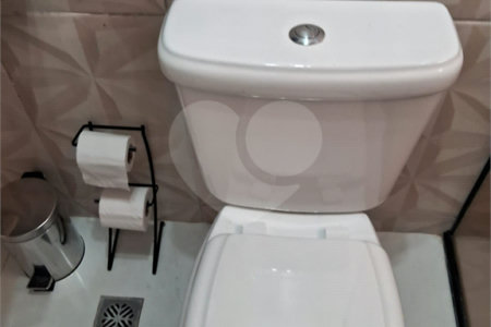 Casa à venda com 2 quartos no condomínio Vila da Prata I, Mogi das Cruzes - SP
