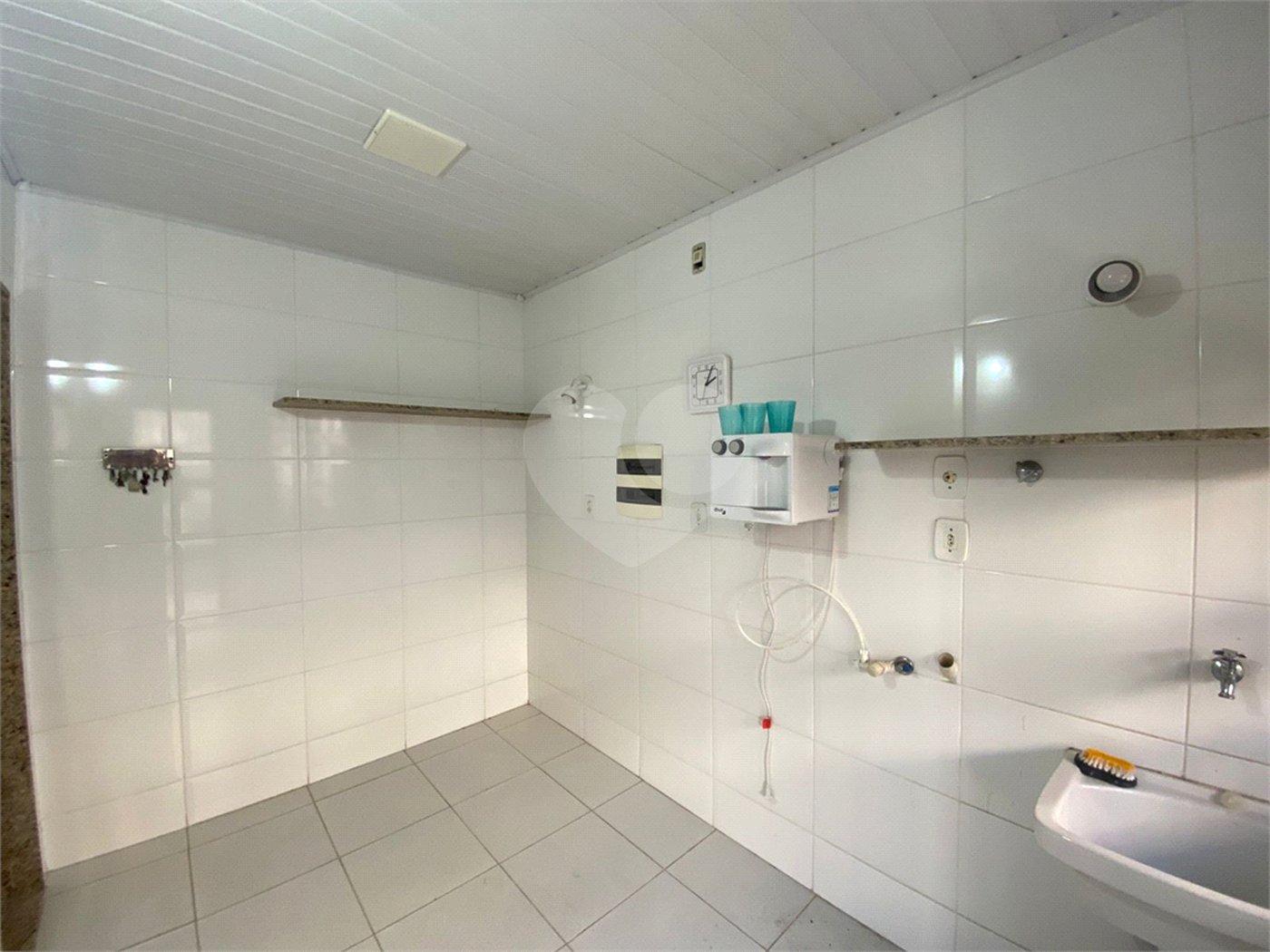 Casa à venda com 2 quartos, sendo 1 suíte, em Campo Grande, Rio de Janeiro, RJ
