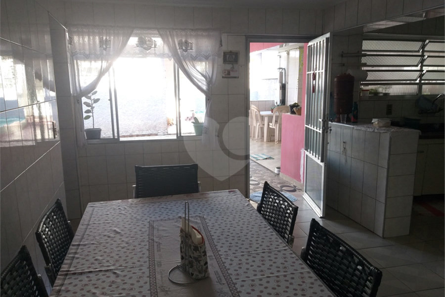 Casa Térrea à venda com 5 quartos, sendo 1 suíte, em Freguesia do Ó, São Paulo, SP
