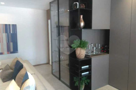 Apartamento à venda com 3 quartos, sendo 1 suíte,  em Jardim das Acácias, São Paulo, SP