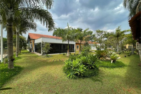 Casa à venda com 4 suítes no condomínio Miollo da Granja, Cotia - SP