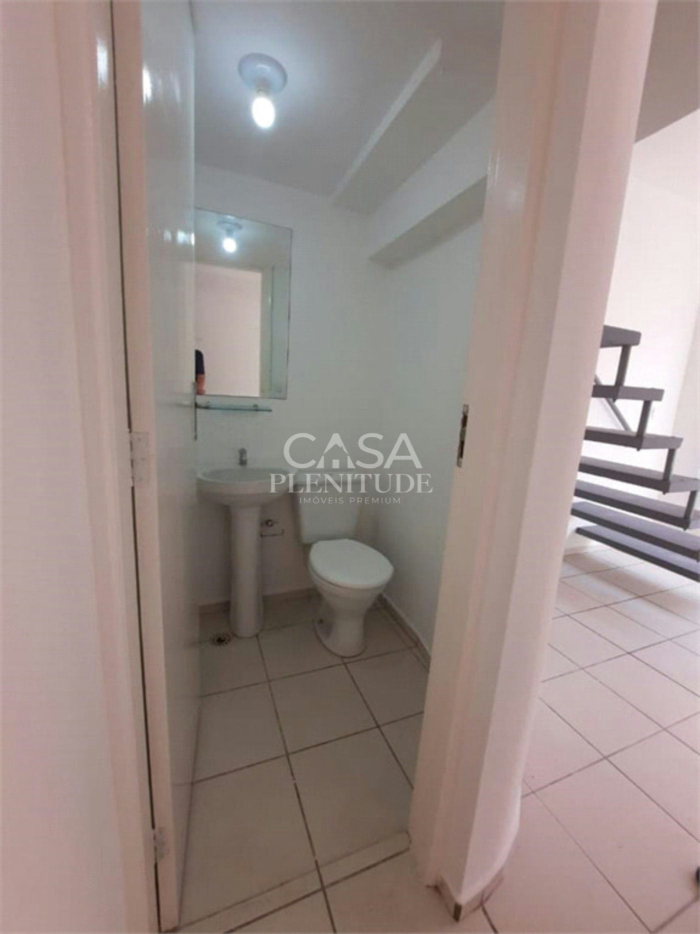 Casa em condomínio à venda com 2 quartos em Jardim Karolyne, Votorantim, SP