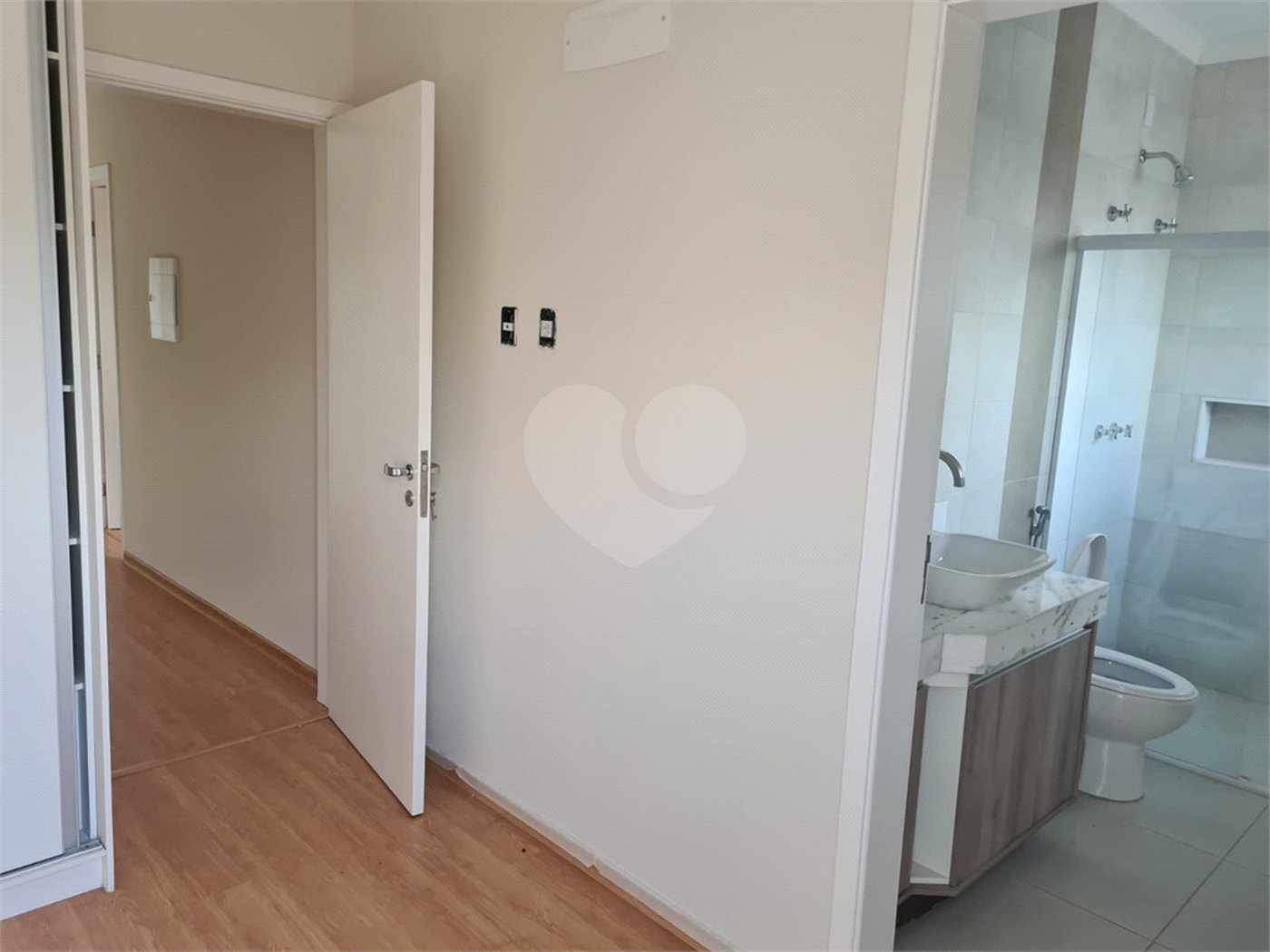 Casa à venda com 3 suítes no condomínio Reserva da Mata, Vinhedo - SP