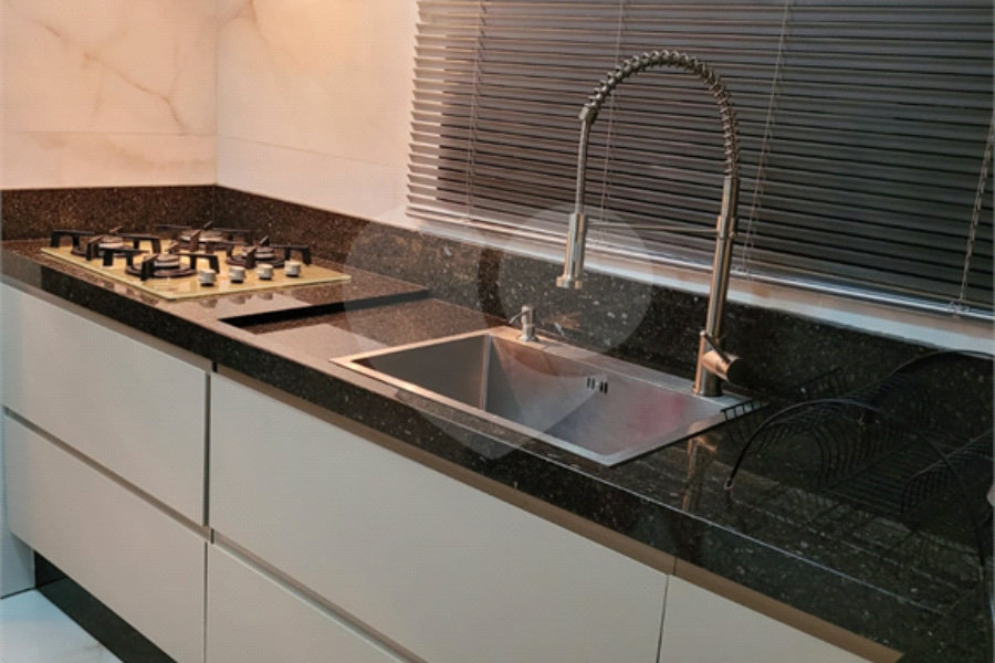 Casa à venda com 4 suítes no condomínio Jardim Itatinga, São Paulo - SP