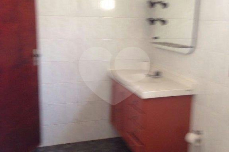 Sobrado à venda com 3 quartos, sendo 1 suíte,  em Jardim Brasil (zona Norte), São Paulo, SP