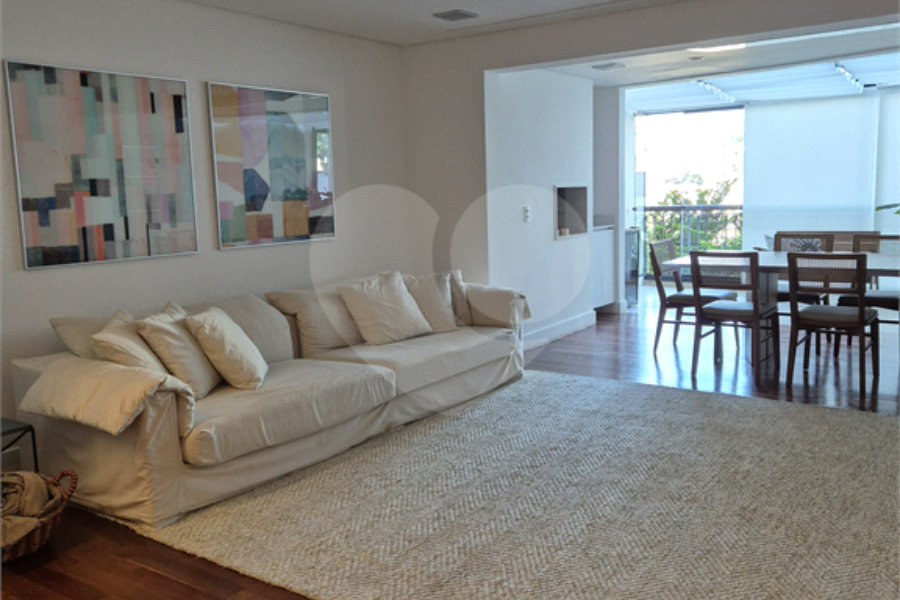 Apartamento à venda com 3 suítes em Santana, São Paulo, SP