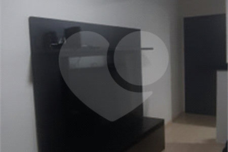 Apartamento à venda com 2 quartos em Vossoroca, Votorantim, SP