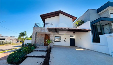 Casa à venda com 4 quartos, sendo 3 suítes,  no condomínio Residencial Chácara Ondina, Sorocaba - SP
