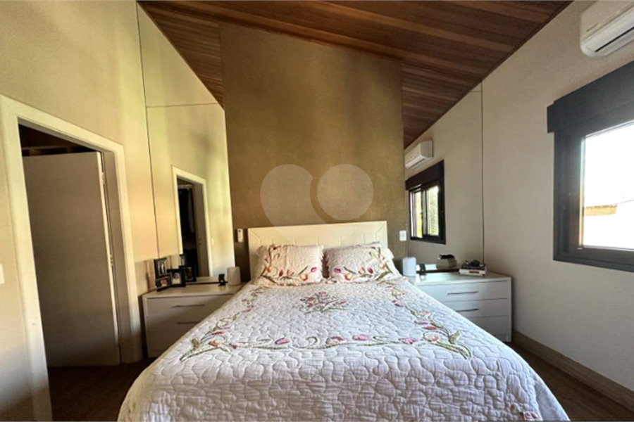 Casa à venda com 4 quartos, sendo 3 suítes, em Mandaqui, São Paulo, SP