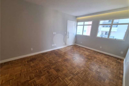 Apartamento à venda com 3 quartos, sendo 1 suíte, em Itaim Bibi, São Paulo, SP
