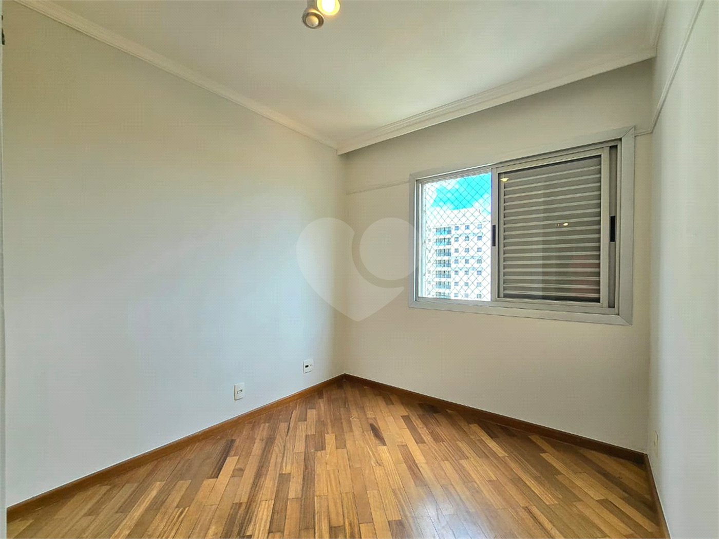 Apartamento à venda com 2 quartos, sendo 1 suíte, em Saúde, São Paulo, SP