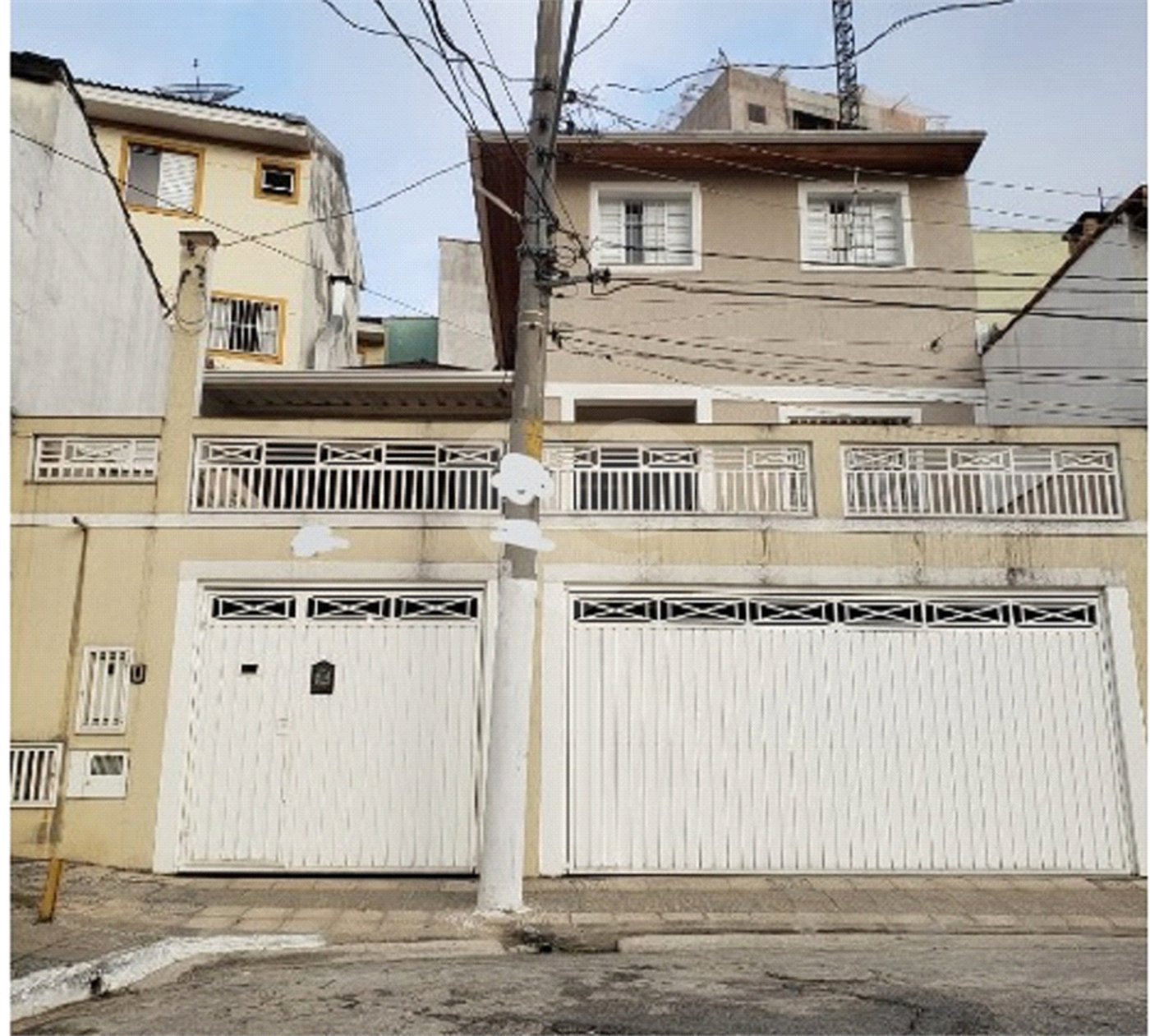 Sobrado à venda com 3 quartos, sendo 1 suíte, em Parada Inglesa, São Paulo, SP