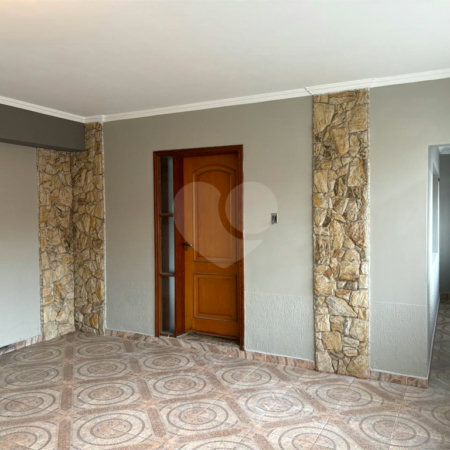 Casa à venda com 3 quartos, sendo 1 suíte, em Jardim São Judas Tadeu, Salto, SP