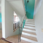 Casa à venda com 3 quartos, sendo 1 suíte,  no condomínio Estância Marambaia, Vinhedo - SP