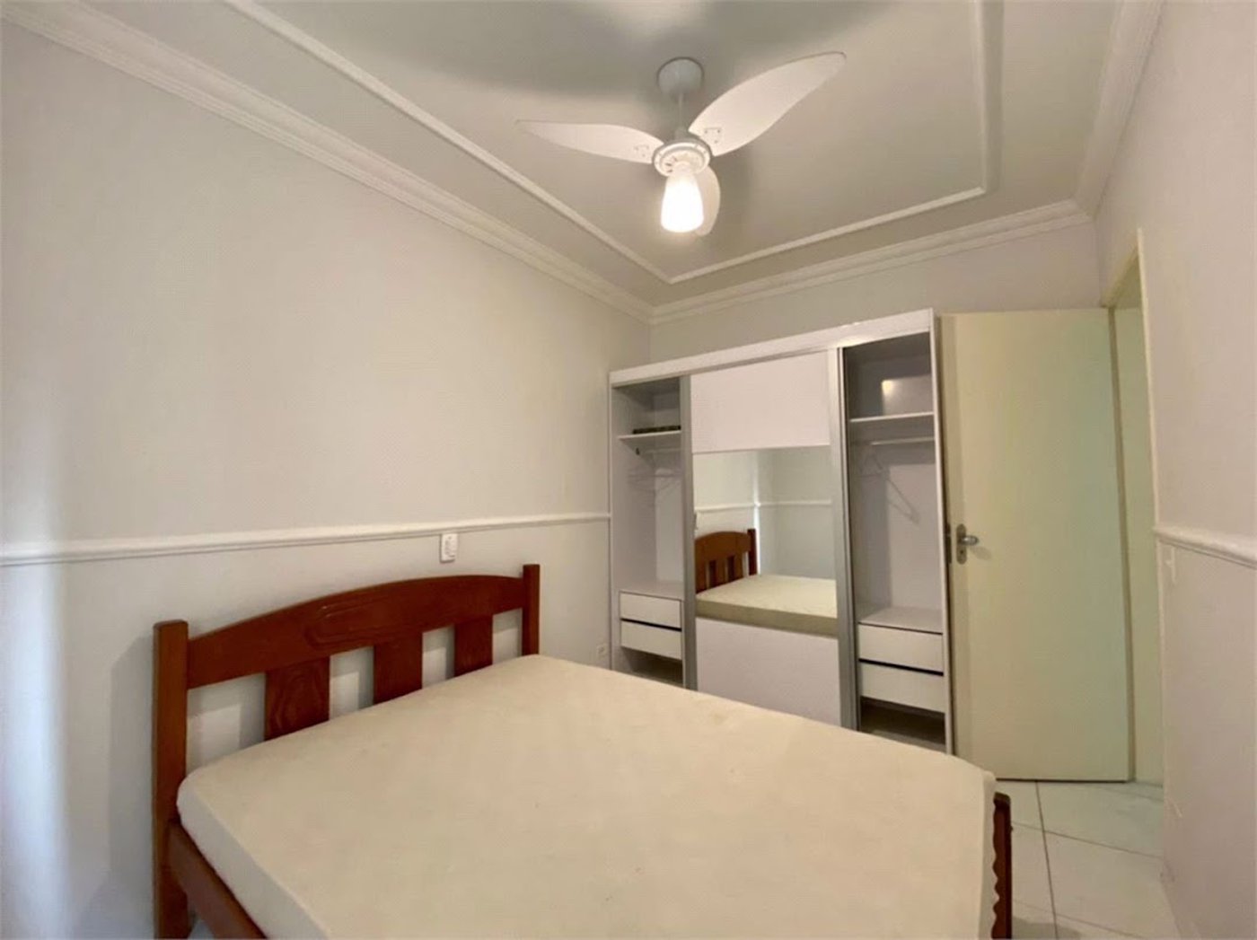 Apartamento à venda, 70 m² por R$ 330.000,00 - Jardim São Miguel - Guarujá/SP