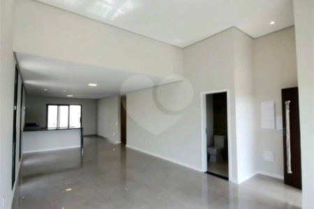 Casa à venda com 3 suítes no condomínio Mosaico Essence Cond., Mogi das Cruzes - SP