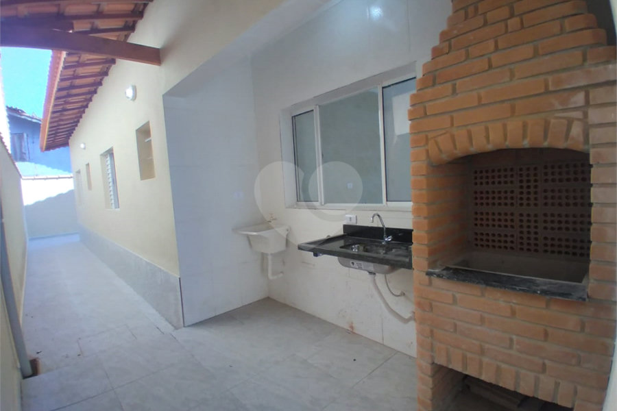 Casa Térrea à venda com 2 quartos, sendo 1 suíte, em Florida Mirim, Mongaguá, SP