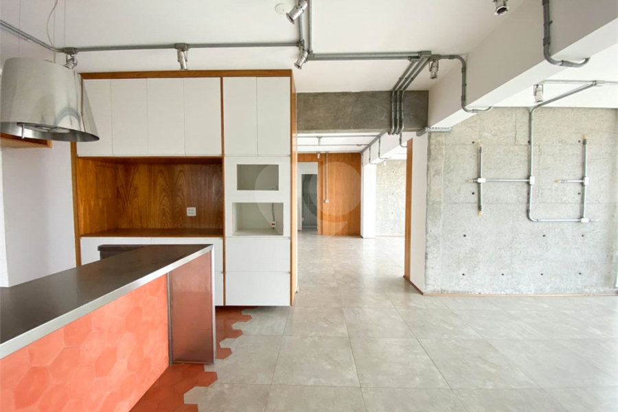 Apartamento à venda com 2 suítes em Santana, São Paulo, SP