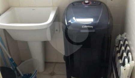 Apartamento à venda com 1 suíte em Enseada, Guarujá, SP