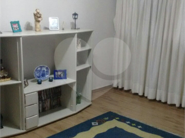 Sobrado à venda com 3 quartos em Vila Nova Cachoeirinha, São Paulo, SP