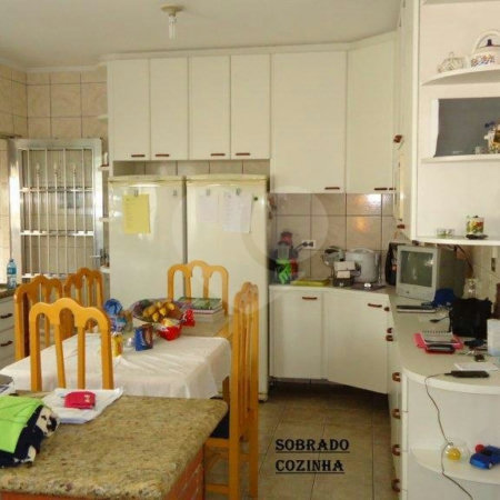 Sobrado à venda com 2 quartos em Vila Gustavo, São Paulo, SP