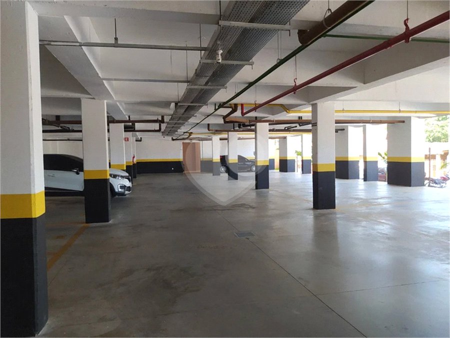 Apartamento à venda com 2 quartos em Jardim Maria Trindade, São Roque, SP