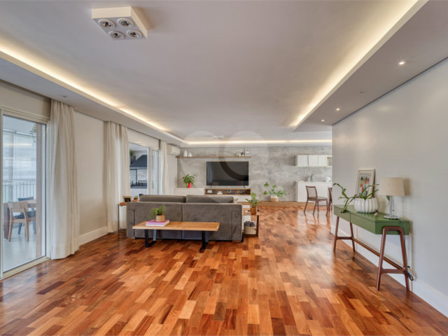 Apartamento à venda com 4 suítes em Alto da Boa Vista, São Paulo, SP