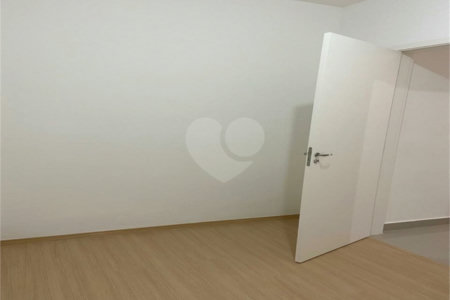 Apartamento no Residencial Flor de Liz