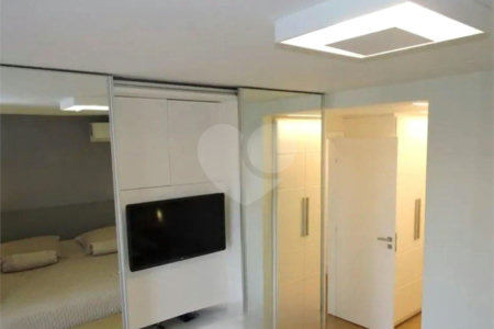 Cobertura para alugar com 4 quartos, sendo 3 suítes,  em Vila Morse, São Paulo, SP