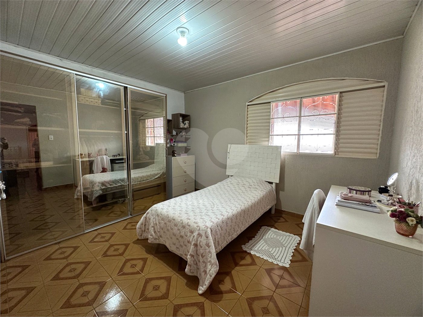 Casa à venda com 2 quartos em Vila Regina, Itapetininga, SP
